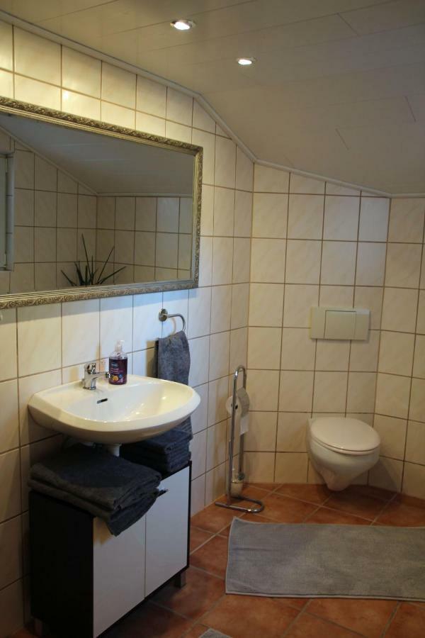 Kapitans Huus Appartamento Westoverledingen Esterno foto