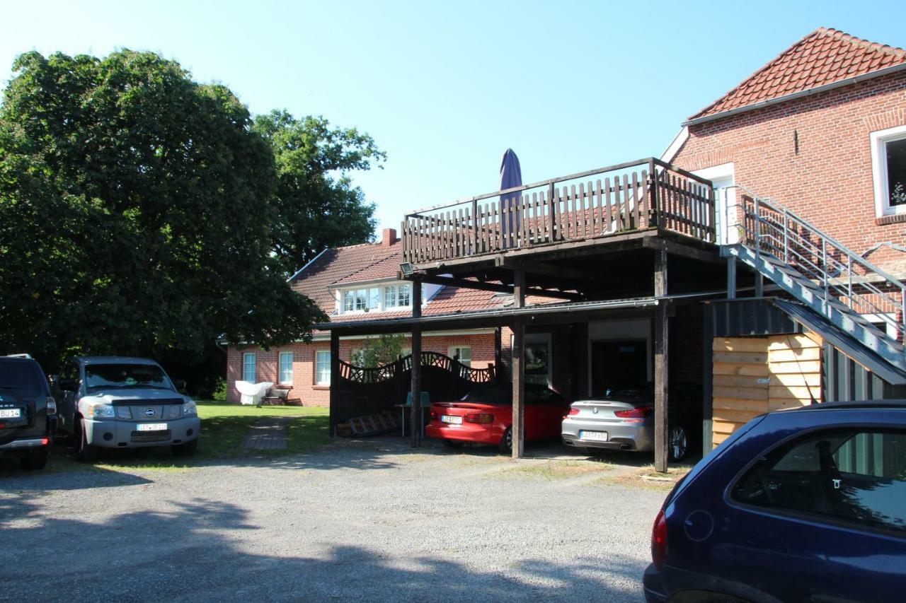 Kapitans Huus Appartamento Westoverledingen Esterno foto